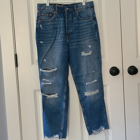 H&M Denim - H&M Divided Mom Jeans - Size 8